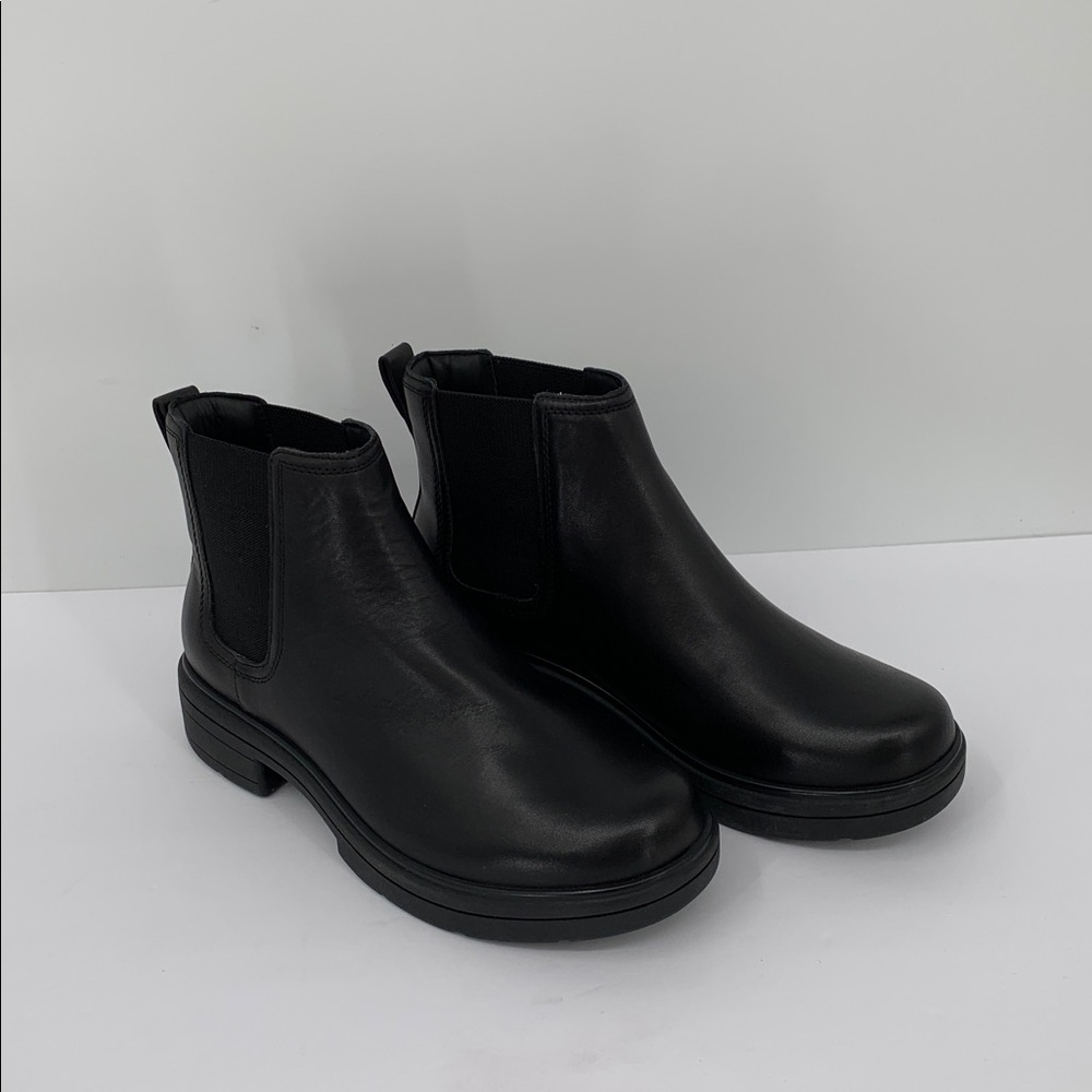 Abeo Classic Black Ankle Booties
